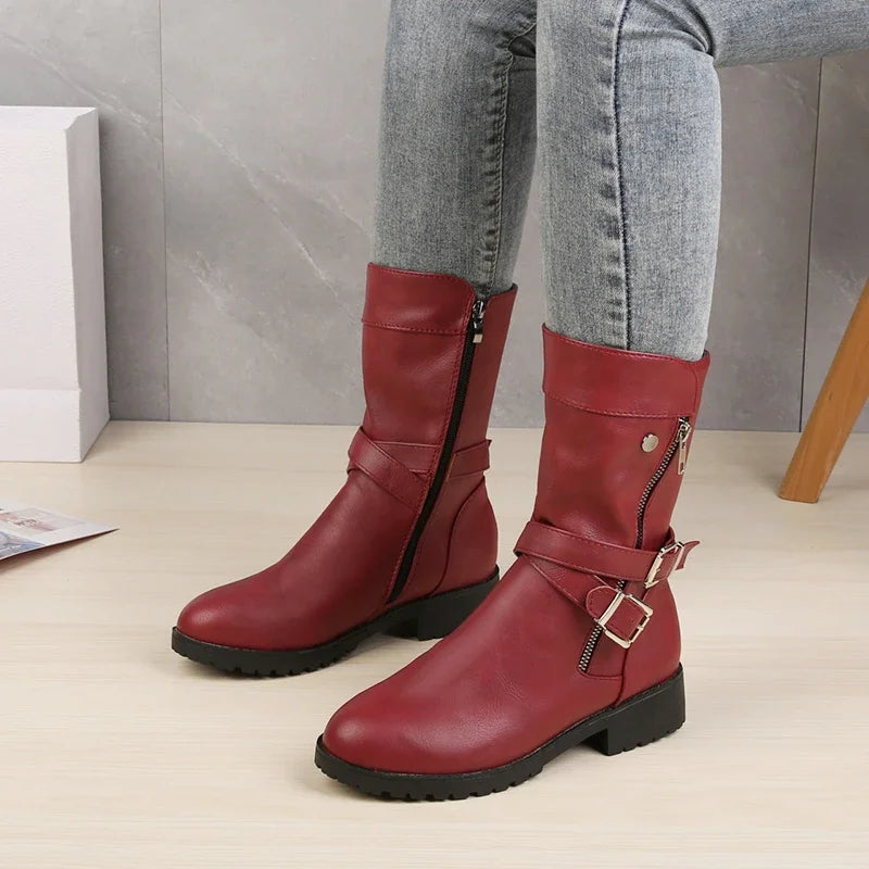 Bota Feminina de Couro Clássica Casual