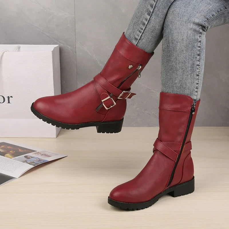 Bota Feminina de Couro Clássica Casual