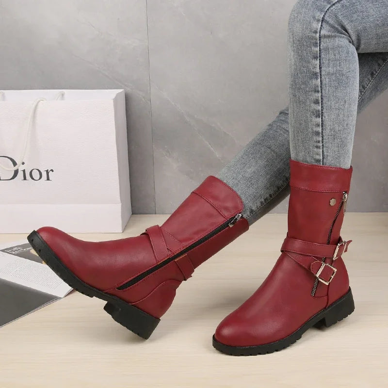 Bota Feminina de Couro Clássica Casual