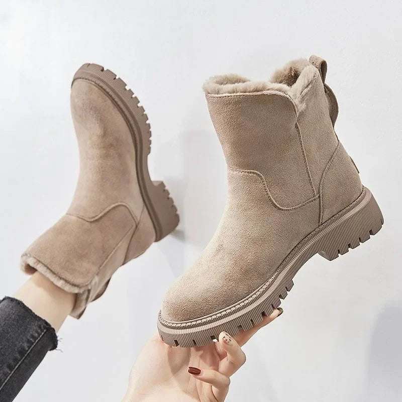 Bota Feminina de Couro Forrada Apricot