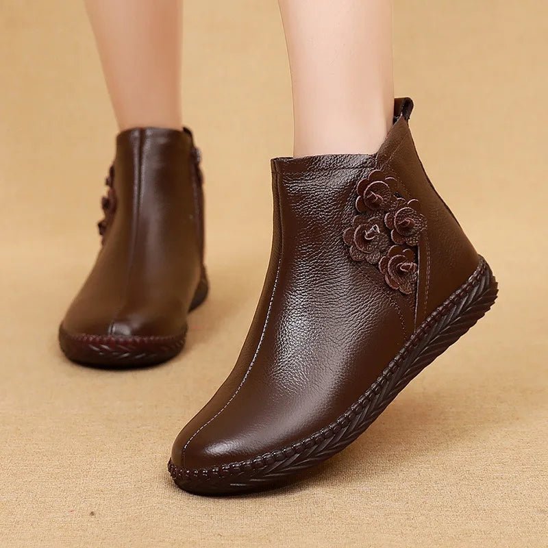 bota-feminina-de-couro-cano-curto-beks-7603207 - Kabani