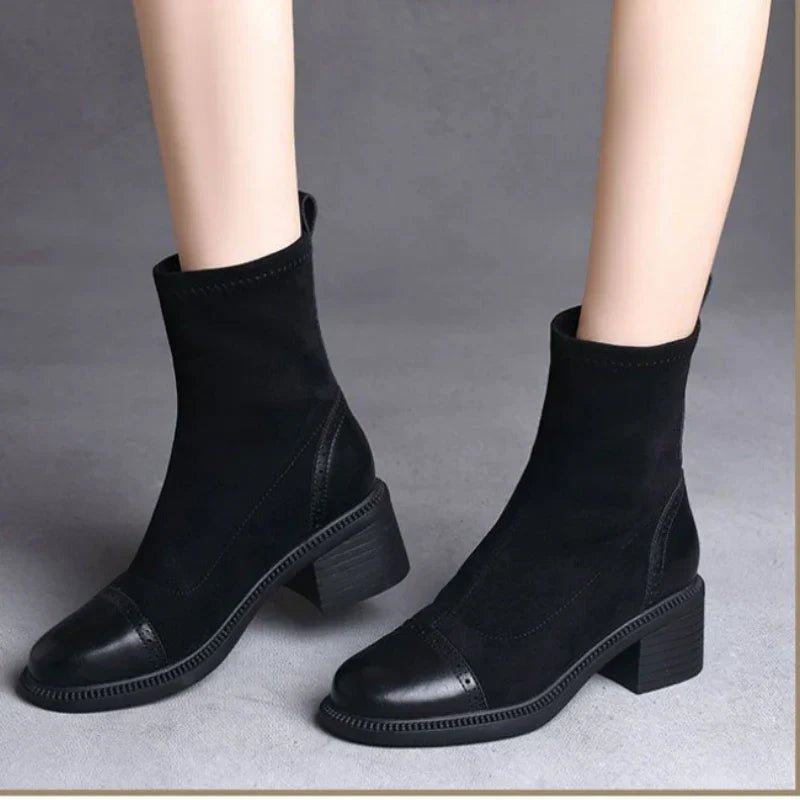 bota-feminina-de-couro-estilo-vintage-8726890 - Kabani