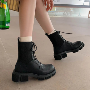Bota Feminina de Couro Kristy