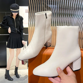Bota Feminina de Couro Kimberly