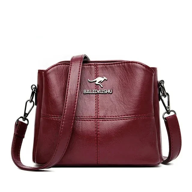 Bolsa Feminina em Couro Genuino - Hernandes Classic [Alça de Brinde]