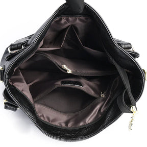 Bolsa Feminina em Couro Genuíno -  Beatrice Lamberti