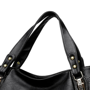 Bolsa Feminina em Couro Genuíno -  Beatrice Lamberti