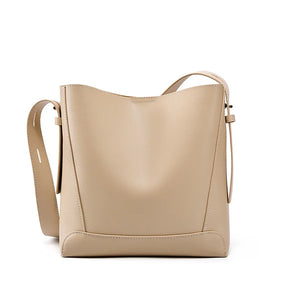 Bolsa Feminina em Couro Genuíno - Stevens