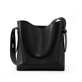Bolsa Feminina em Couro Genuíno - Stevens