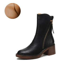 Bota Feminina de Couro com Salto Chelsea