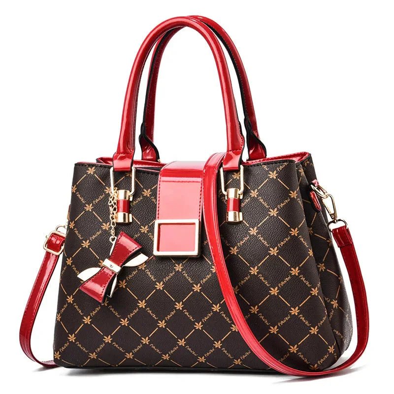 bolsa-feminina-em-couro-genuino-astonini-2811216 - Kabani