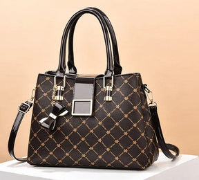 bolsa-feminina-em-couro-genuino-astonini-9774783 - Kabani