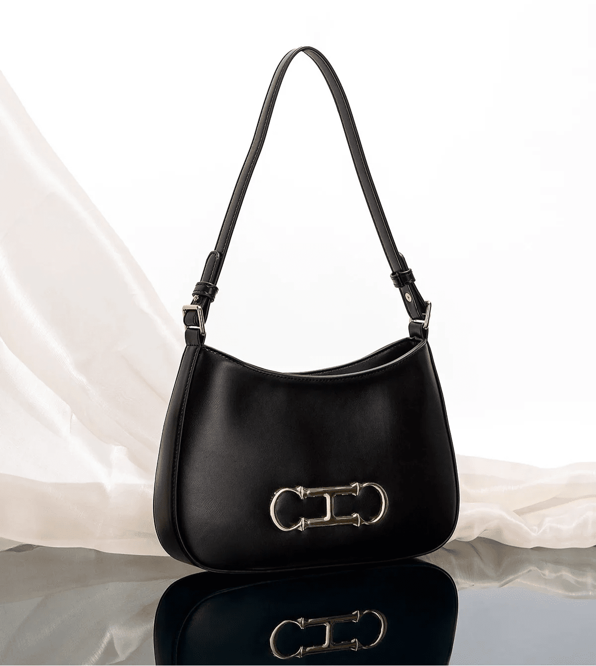 bolsa-feminina-em-couro-genuino-chevalier-5973476 - Kabani