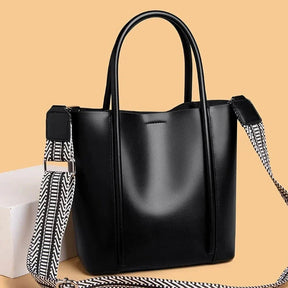 bolsa-feminina-em-couro-genuino-levy-premium-4553195 - Kabani