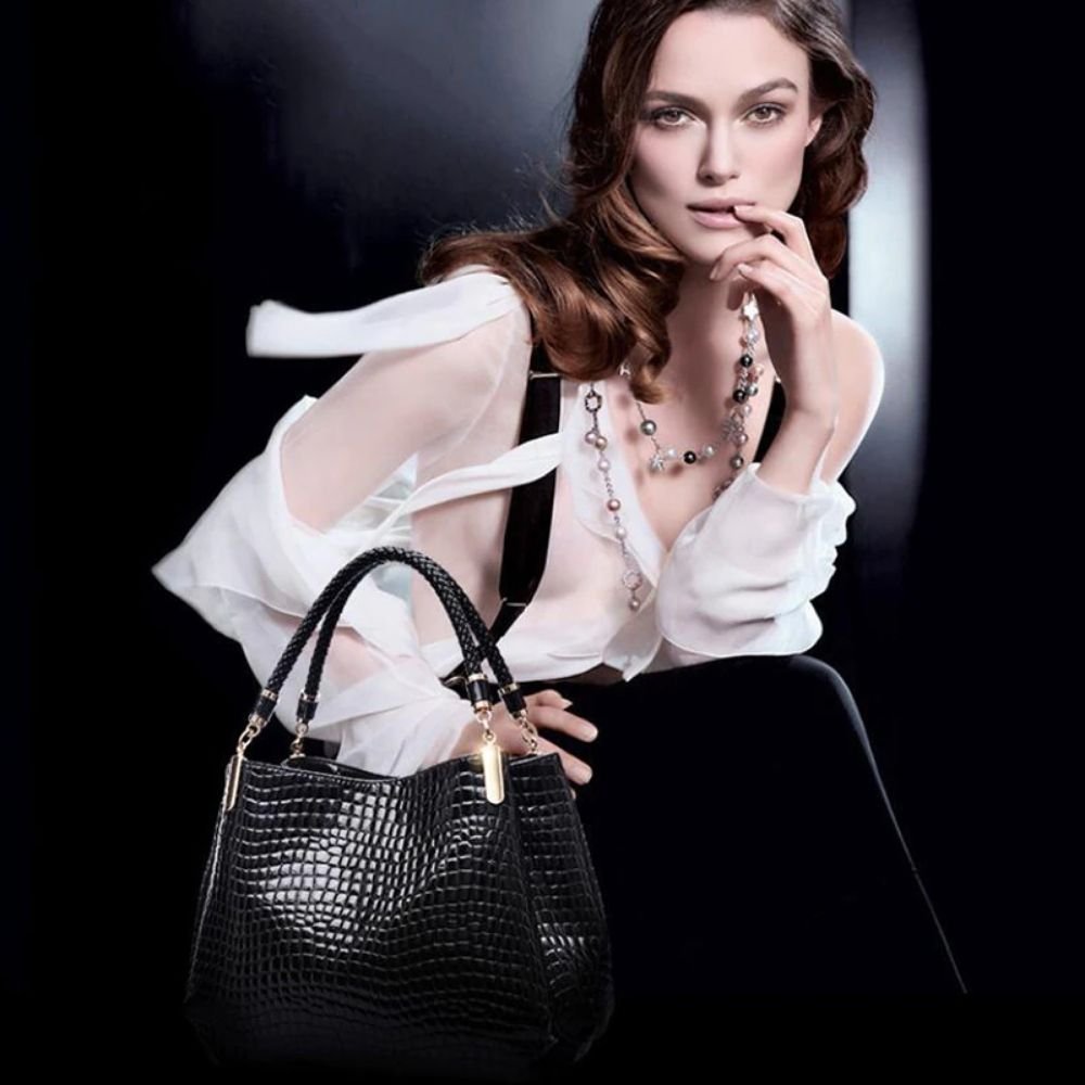 bolsa-feminina-em-couro-genuino-sofia-morelli-2085456 - Kabani