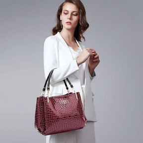 bolsa-feminina-em-couro-genuino-sofia-morelli-4545769 - Kabani