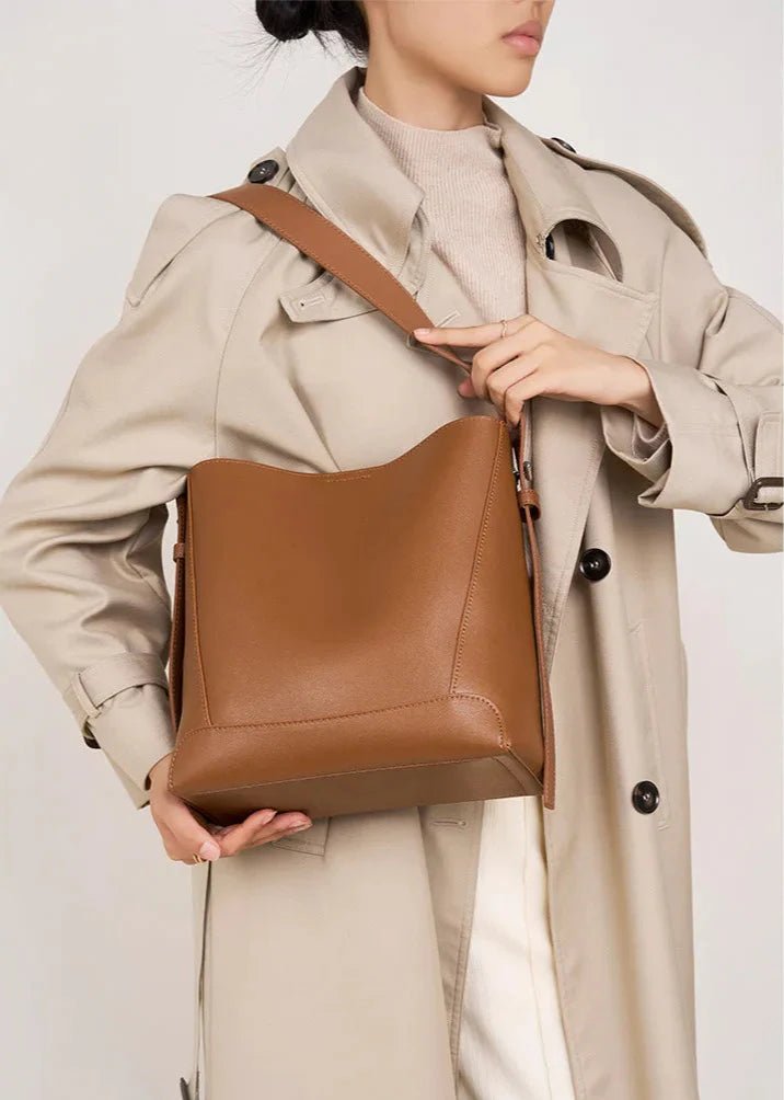 Bolsa Feminina em Couro Genuíno - Stevens - Kabani