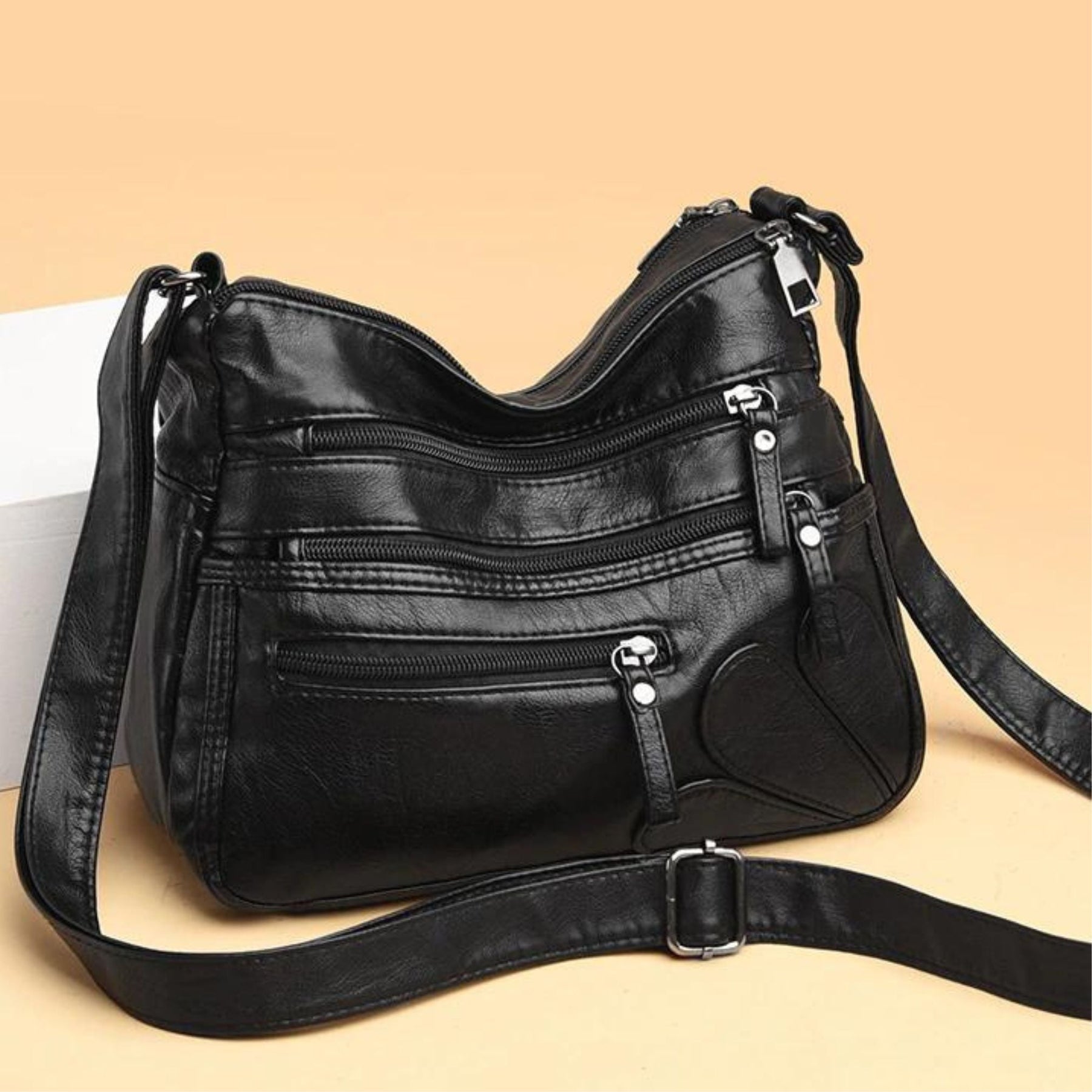 bolsa-transversal-feminina-em-couro-genuino-stephan-ferrera-6151058 - Kabani