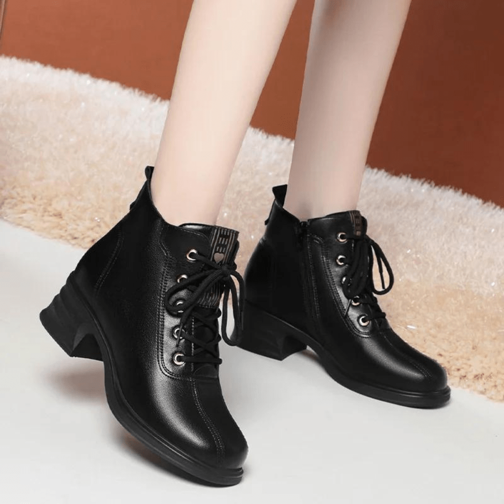 bota-feminina-de-couro-aveludada-carey-9463529 - Kabani