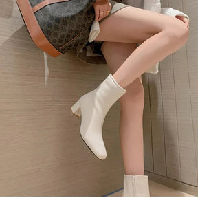 bota-feminina-de-couro-aveludada-heritage-4298362 - Kabani