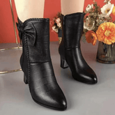bota-feminina-de-couro-aveludada-isadora-7845025 - Kabani