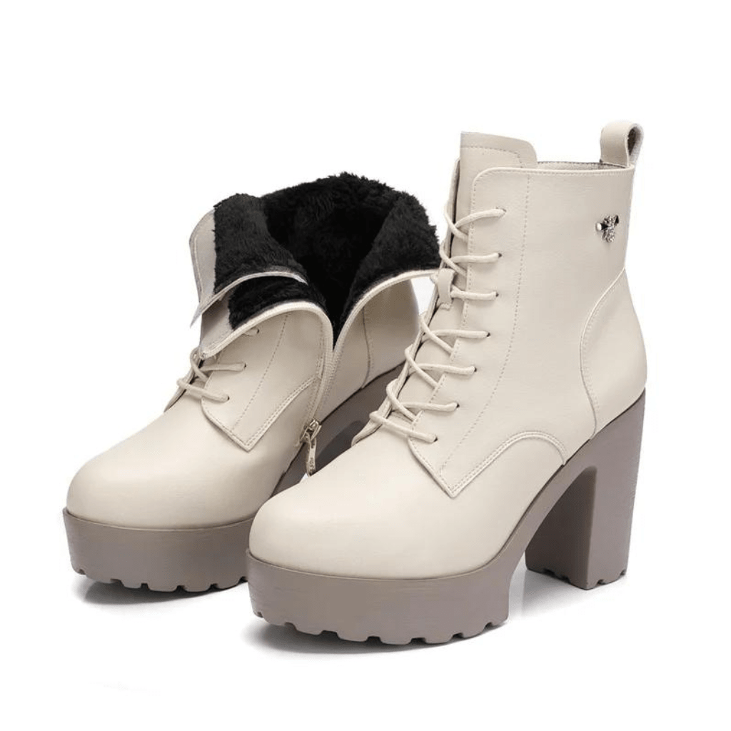 bota-feminina-de-couro-aveludada-mary-5919142 - Kabani