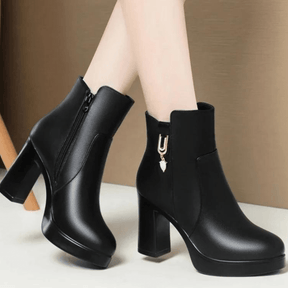 bota-feminina-de-couro-aveludada-merlin-2642148 - Kabani