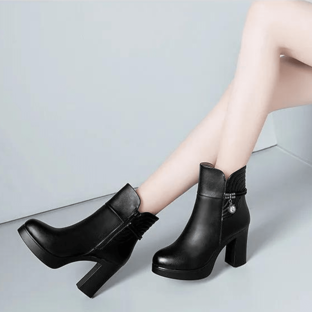 bota-feminina-de-couro-ayla-3914659 - Kabani