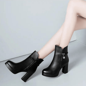 bota-feminina-de-couro-ayla-3914659 - Kabani