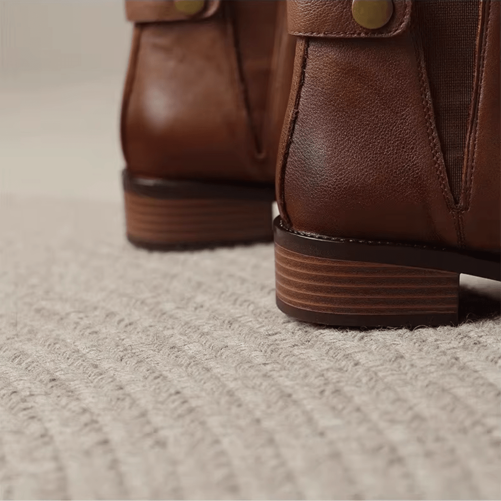 bota-feminina-de-couro-begonha-6934246 - Kabani