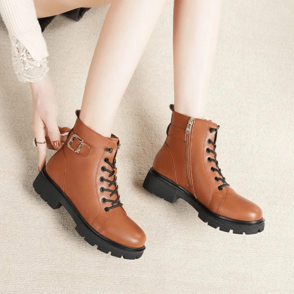 bota-feminina-de-couro-bertha-6177027 - Kabani