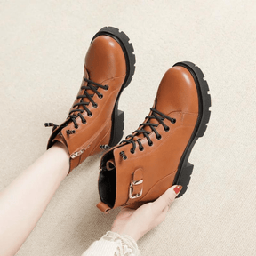 bota-feminina-de-couro-bertha-6967030 - Kabani