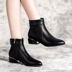 bota-feminina-de-couro-britanico-3110454 - Kabani