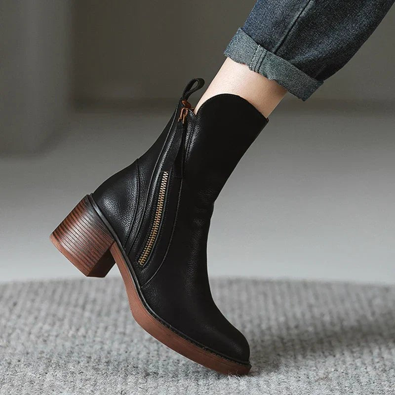 bota-feminina-de-couro-brooklyn-2503950 - Kabani