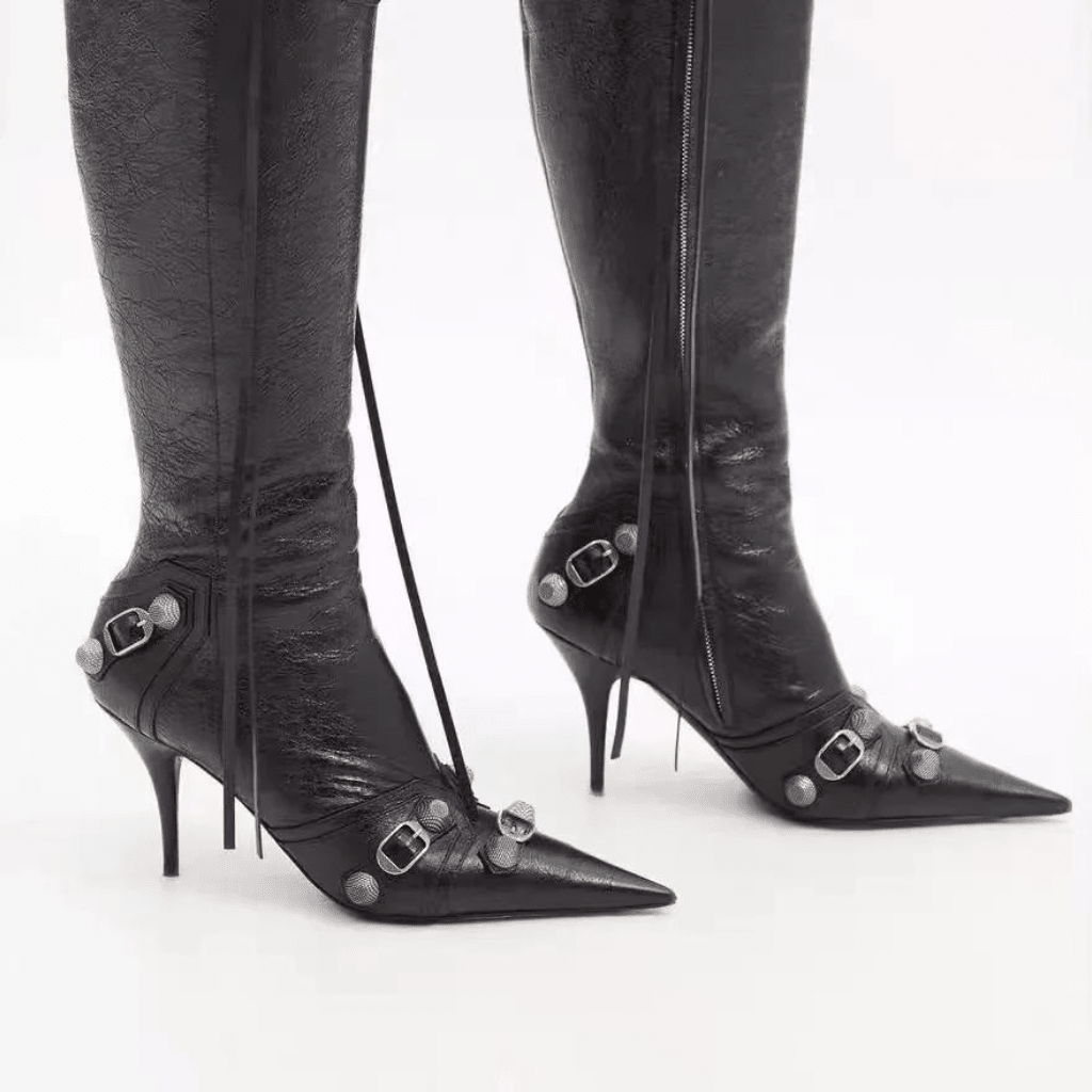 bota-feminina-de-couro-cano-longo-everly-4474980 - Kabani