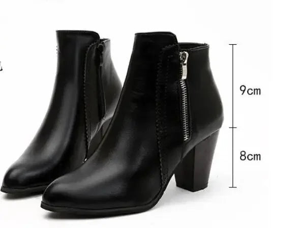 bota-feminina-de-couro-casual-classica-9579965 - Kabani