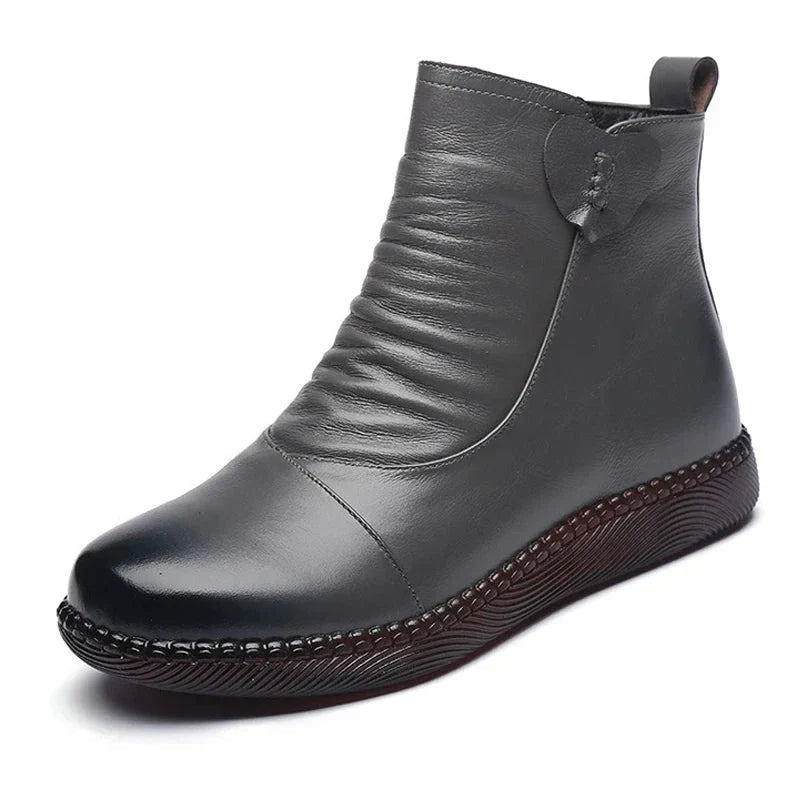 bota-feminina-de-couro-casual-heart-3533002 - Kabani