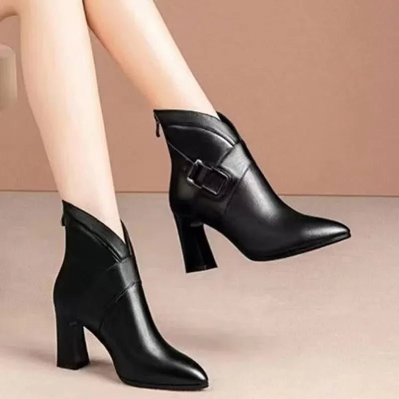 bota-feminina-de-couro-casual-rubie-7233846 - Kabani