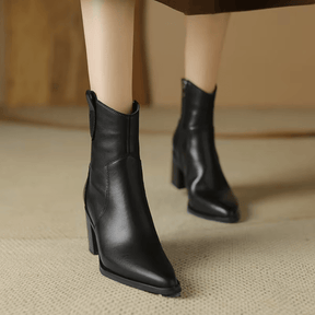 bota-feminina-de-couro-charlotte-5894525 - Kabani