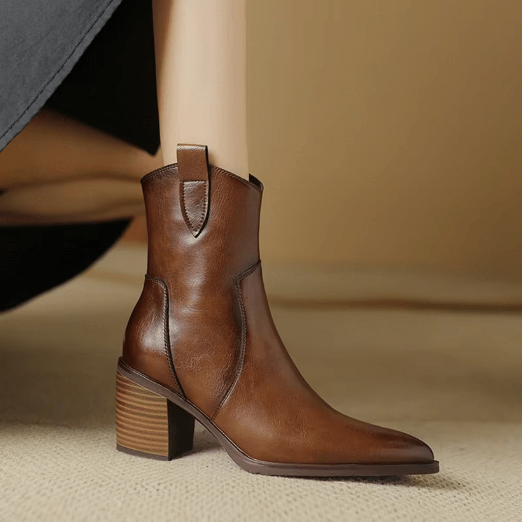 bota-feminina-de-couro-charlotte-9168067 - Kabani