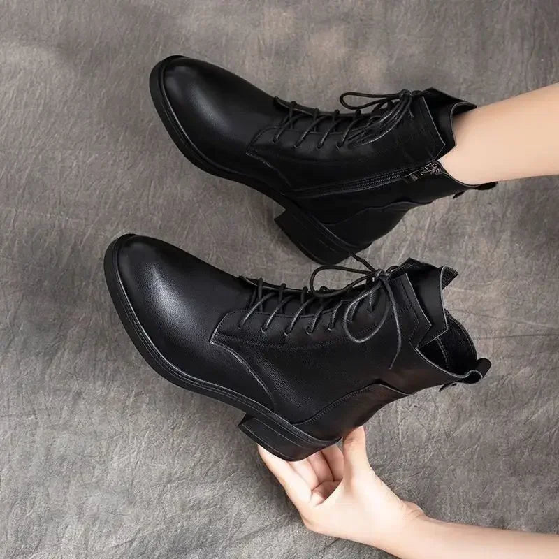 bota-feminina-de-couro-classica-urban-4943498 - Kabani