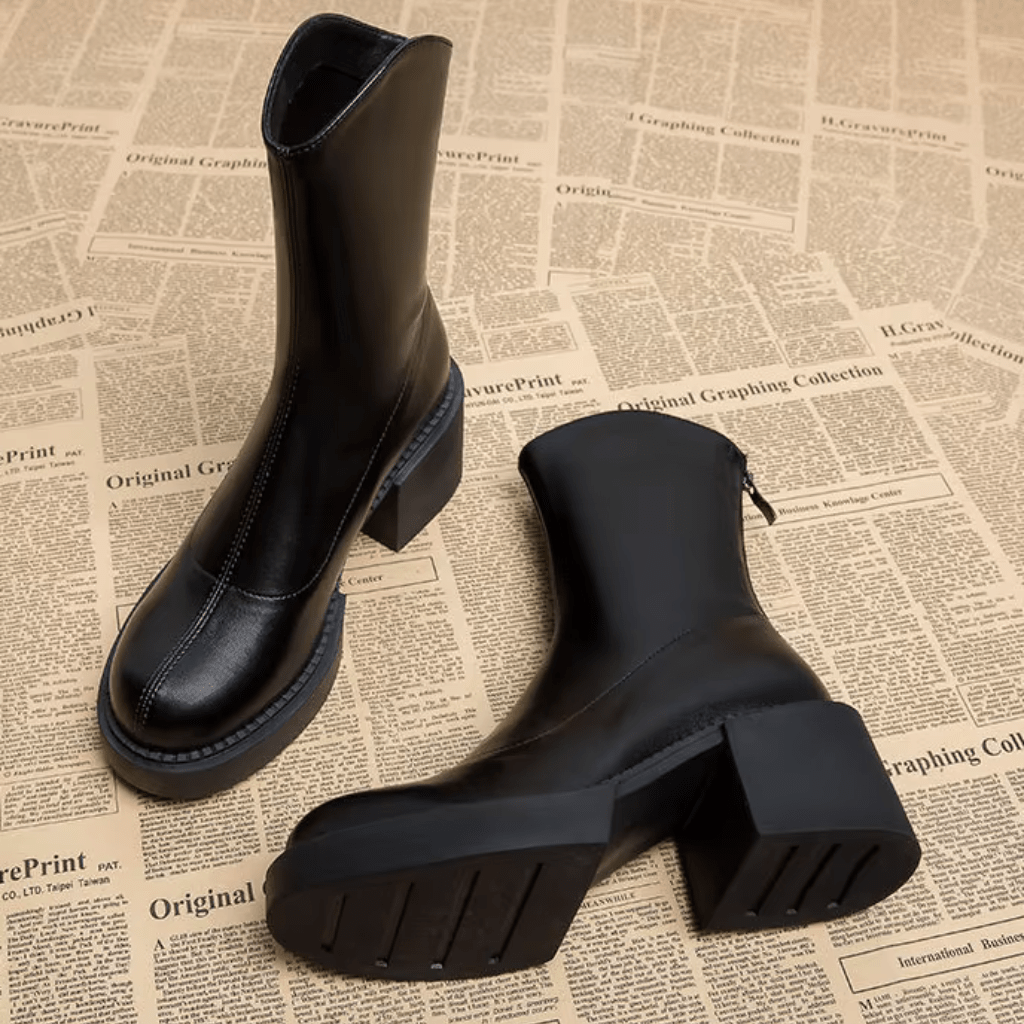 bota-feminina-de-couro-com-salto-collen-4080743 - Kabani