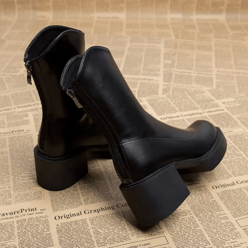 bota-feminina-de-couro-com-salto-collen-4925226 - Kabani