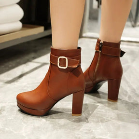 bota-feminina-de-couro-com-salto-mighty-1172940 - Kabani