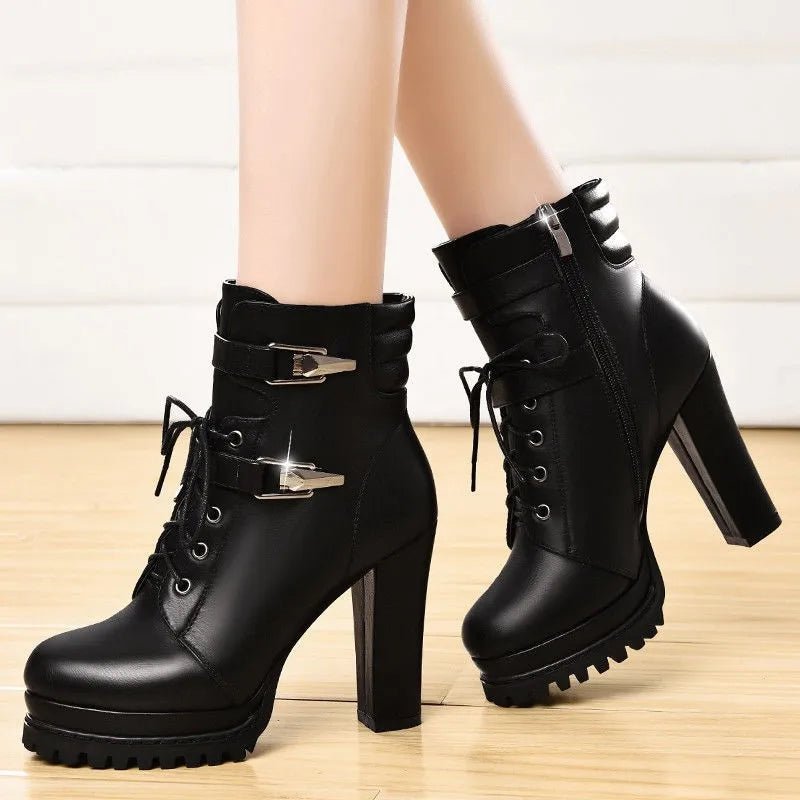 bota-feminina-de-couro-com-salto-vicenz-3937868 - Kabani