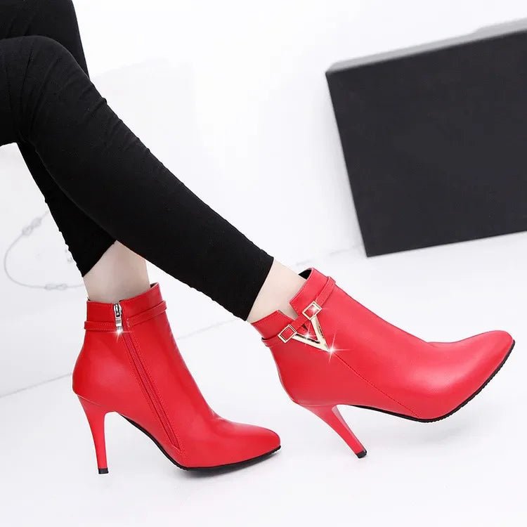bota-feminina-de-couro-elegance-grace-4805489 - Kabani