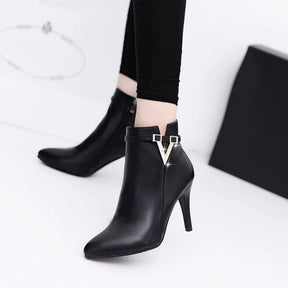 bota-feminina-de-couro-elegance-grace-8510335 - Kabani