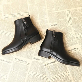 bota-feminina-de-couro-em-la-megan-3044528 - Kabani