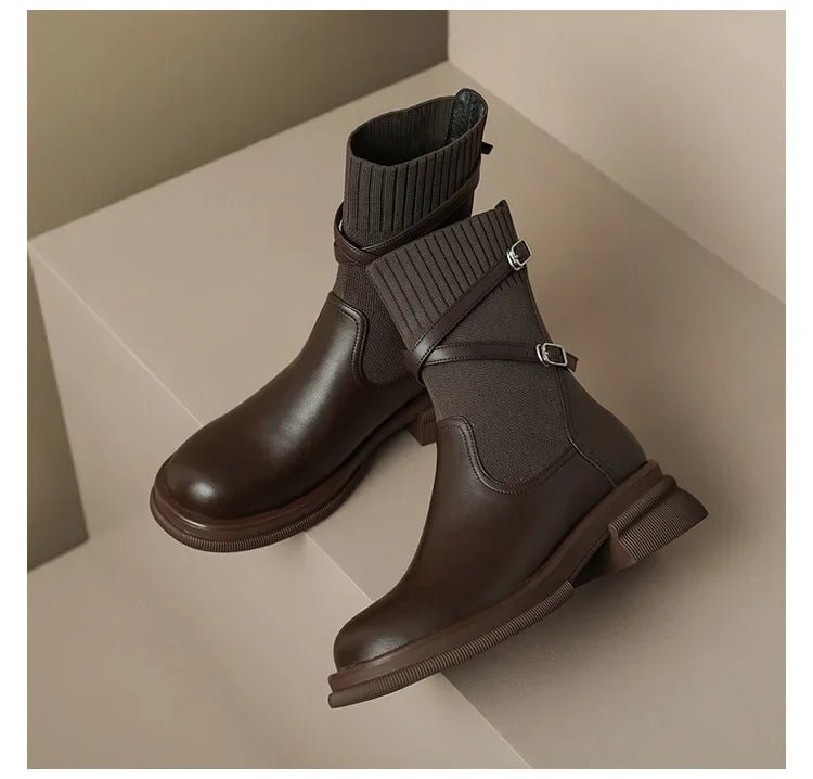 bota-feminina-de-couro-estilo-britanic-8242591 - Kabani