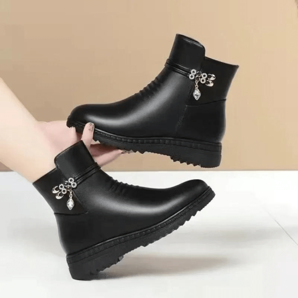 bota-feminina-de-couro-forrada-evelyn-1138207 - Kabani